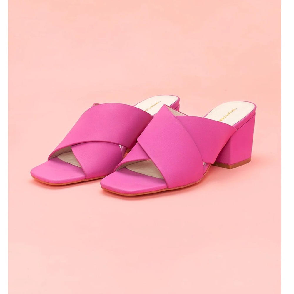 INTENTIONALLY BLANK Fuchsia Mules
